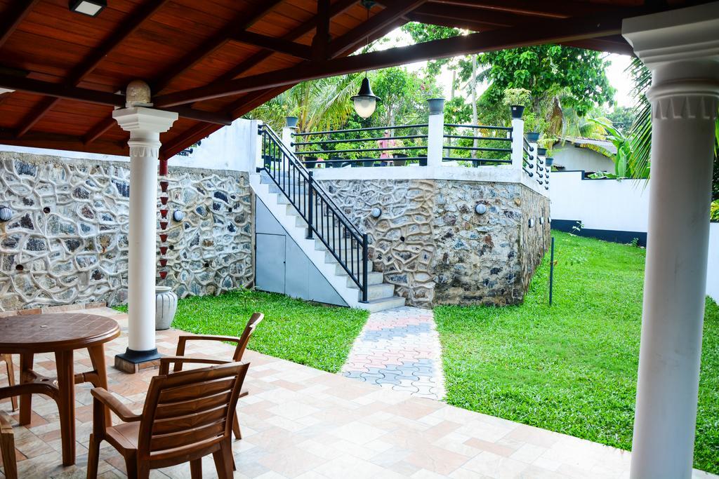 Villa Shanaya Hikkaduwa Εξωτερικό φωτογραφία