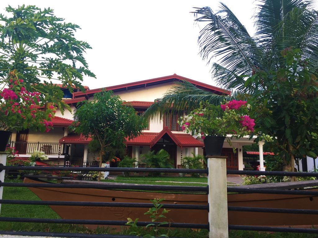 Villa Shanaya Hikkaduwa Εξωτερικό φωτογραφία