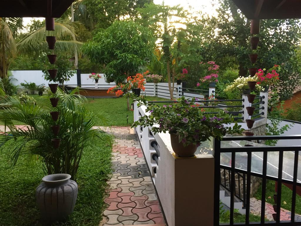 Villa Shanaya Hikkaduwa Εξωτερικό φωτογραφία