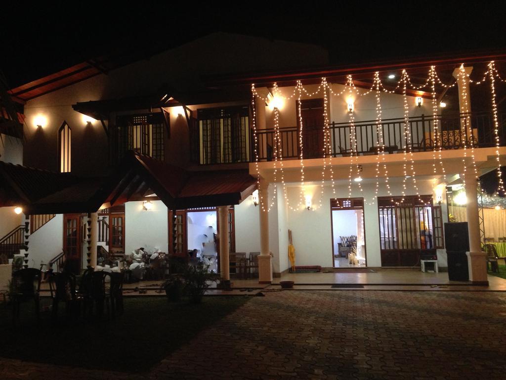 Villa Shanaya Hikkaduwa Εξωτερικό φωτογραφία